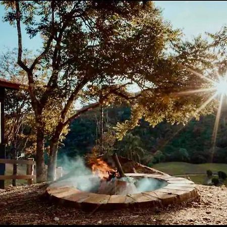 Cabana Sassafras Com Hidromassagem Alfredo Wagner Eksteriør bilde