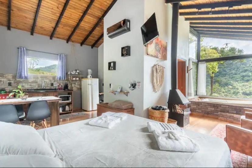 Cabana Sassafras Com Hidromassagem Alfredo Wagner Eksteriør bilde
